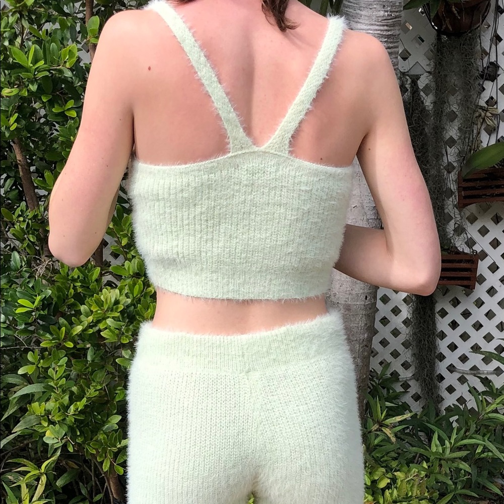 Light Green Fuzzy Set - Picture 5 of 6